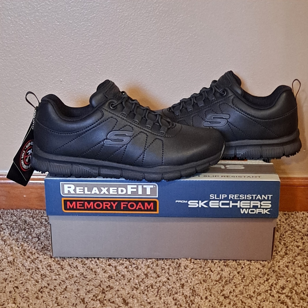 Skechers Nampa Beja Women's Black SR EH Relaxed Fit Shoes Size 6